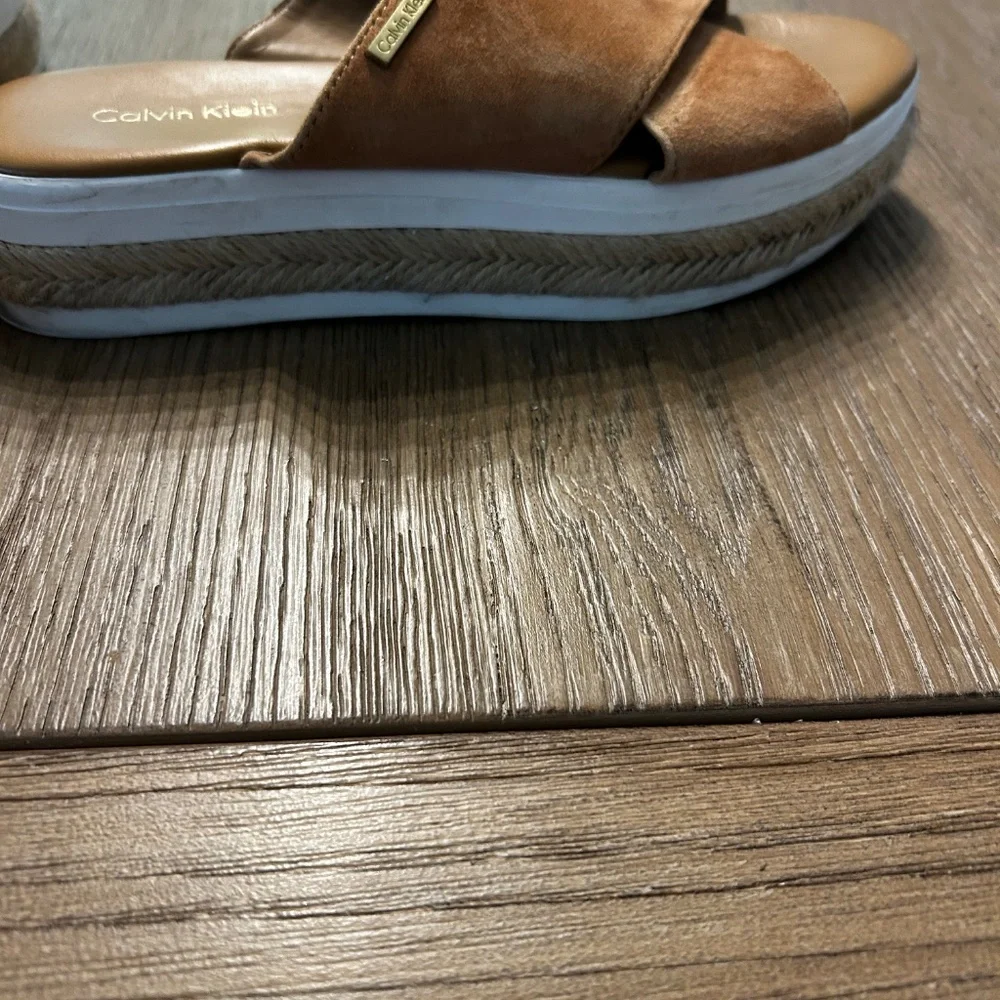 Calvin KleinJupare Platform Espadrille Sandals-Size 6.5 - Picture 5 of 7